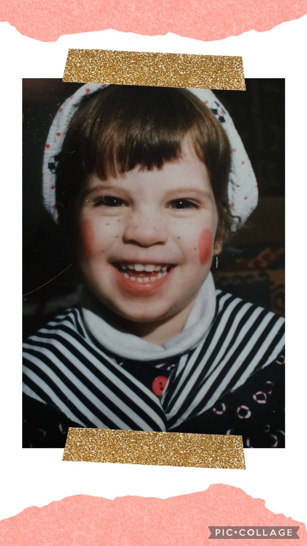Kati im Fasching 1995, im Alter von 2 1/2 Jahren